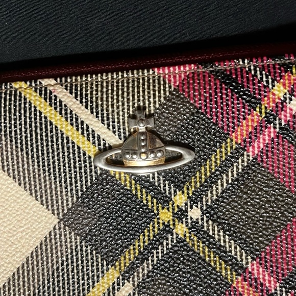 SOLD✨Vivienne Westwood✨ Red Tartan Orb Zippy Wallet EUC - Picture 4 of 17